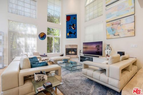 1117 18th St, Santa Monica, CA 90403-5665