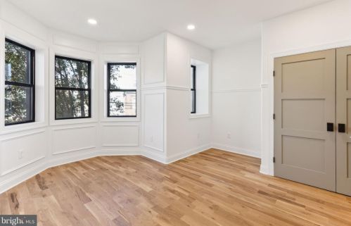 743 22nd St, Philadelphia PA 19130-2604 exterior