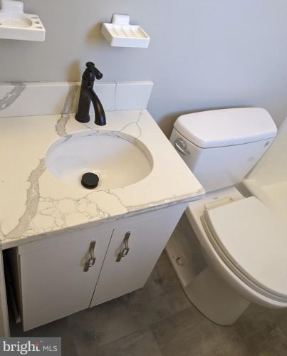 1801 Ladd St, Silver Spring MD  20902-3524 exterior