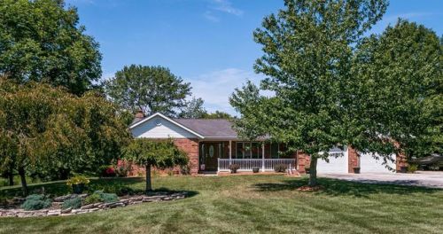 5835 Sportsman Rd, Foster Pond, IL 62298-3409