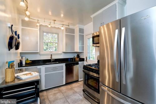 1313 Elson Ct, Silver Spring MD 20912-7027 exterior