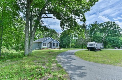153 Jezierski Rd, Fabyan, CT 06255-1107