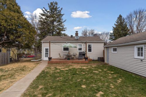 2710 2nd Ave, Saint Paul MN  55109-3320 exterior