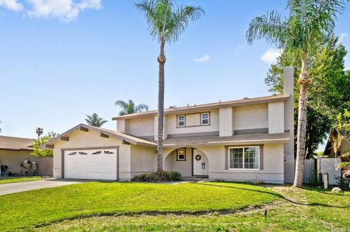 6031 Rosa Ct, Chino, CA 91710-4449