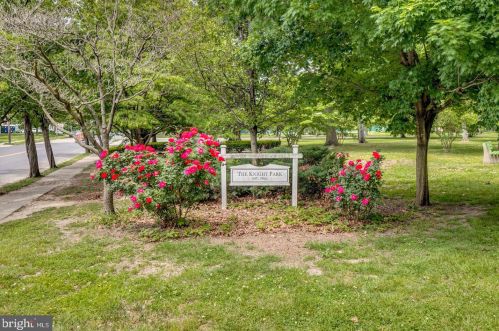 135 Haddon Ave, Camden NJ  08108-1033 exterior