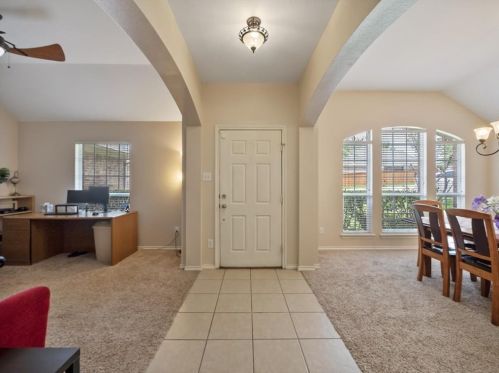 8614 Granville Dr, Dallas, TX 75249-2619