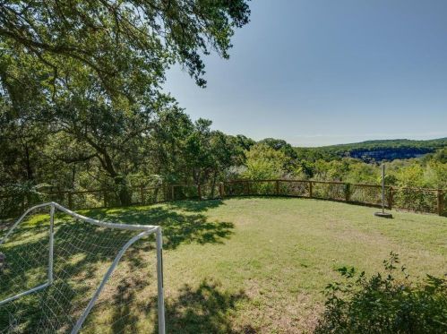 2010 Big Canyon Dr, Austin, TX 78746-7249