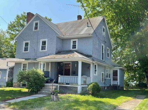 27 Tremont St, Wilton, NH 03086-5503