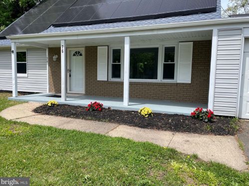 76 Evergreen Dr, Willingboro, NJ 08046-2455