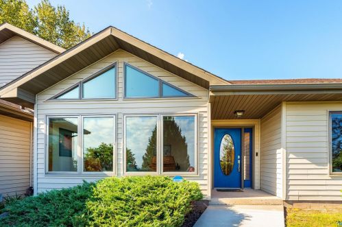 1525 42nd Ave, Duluth, MN 55804-1466