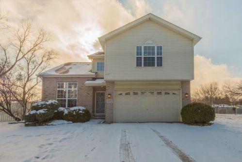 16580 Plainview Dr, Dixmoor, IL 60428-5343