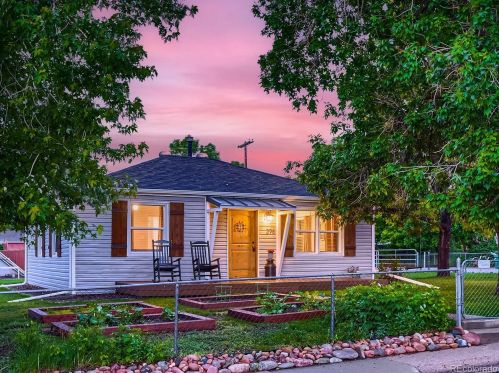 396 Pierson St, Denver, CO 80226-2563