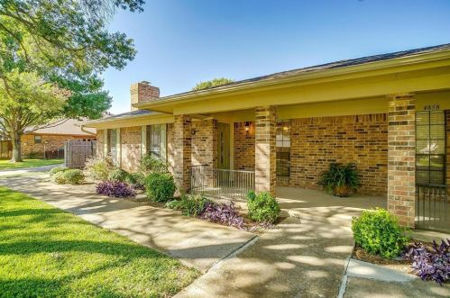 4860 Ledgestone Ct, Fort Worth TX  76132-2013 exterior