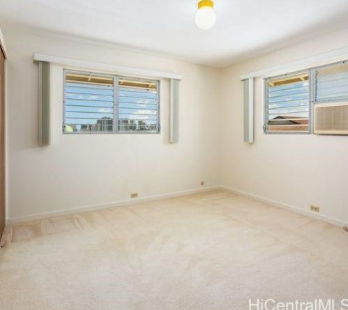 3422 George St, Honolulu HI  96815-4321 exterior