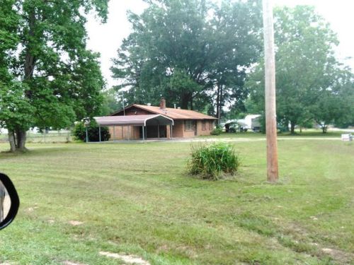 220 Locust St, Thornton, AR 71766-9071