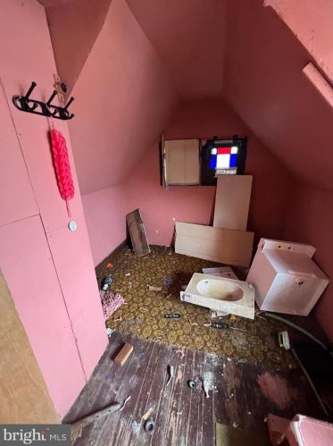 5901 11 St, Philadelphia PA  19141-3210 exterior