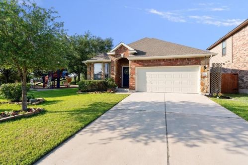 11920 Pecan Gate Way, Webberville TX 78653-3975 exterior