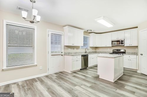 4208 Kenwood Trl, Atlanta GA  30349-1976 exterior