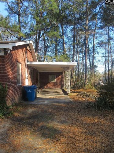 1000 Arehart St, Cayce-West Columbia SC  29169-5301 exterior