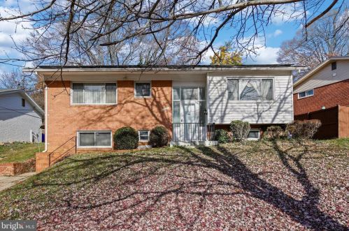 822 Malibu Dr, Silver Spring, MD 20901-3648