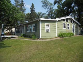 12253 Maple Lake Dr, Mentor, MN 56736-9445