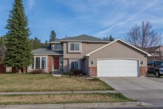 8818 Farmdale St, Spokane, WA 99208-9148