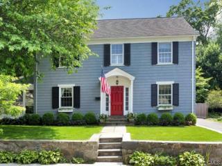 12 Merrill Rd, Norwalk, CT 06851-3906