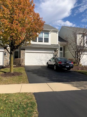 606 Hawley Dr, Oswego, IL 60543-4070