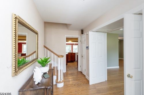 345 Creek Bed Rd, Mountainside, NJ 07092-1911