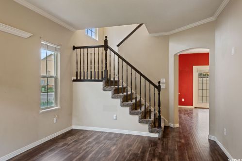 8829 Humboldt Ct, Taylorsville, UT 84081-5036