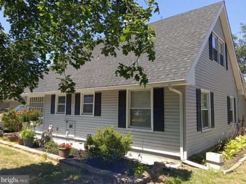 35 Buttonbush Ln, Willingboro, NJ 08046-3910