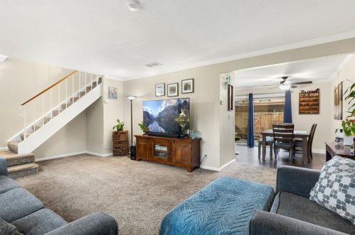 27447 Ponderosa Ct, Hayward CA  94545-4128 exterior