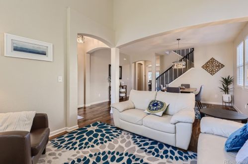 24561 Ontario Dr, Aurora CO 80016-6072 exterior