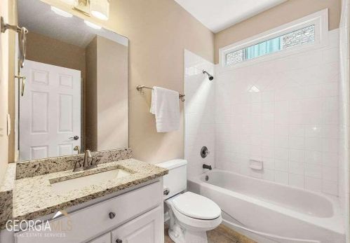165 Fieldsborn Ct, Atlanta GA  30328-1039 exterior