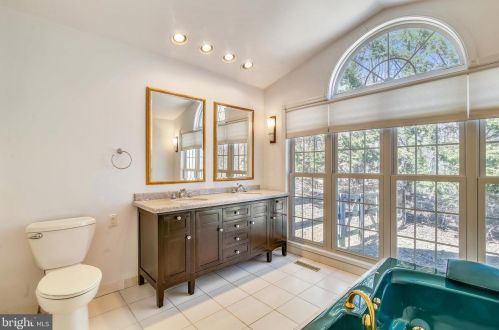 6512 Putman Rd, Graceham MD 21788-2726 exterior