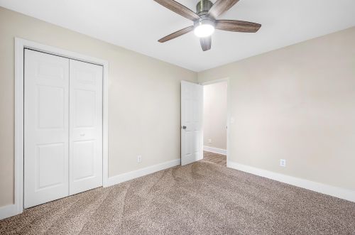 256 Columbia Dr, Ladson SC  29456-6208 exterior