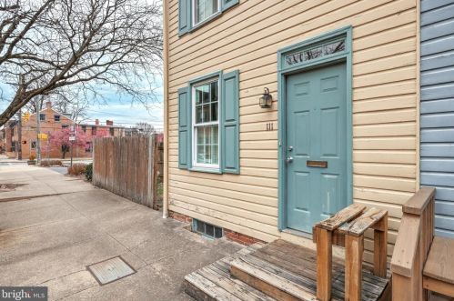 111 Newberry St, York, PA 17401-2935