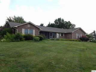 2762 Kentwood Dr, Kodak, TN 37764-1855