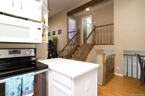 19159 Nassau Dr, Denver CO  80013-5127 exterior