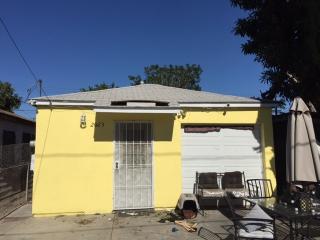 2023 Shauer St, Compton, CA 90222-2410