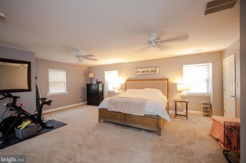 4724 Girton Ave, Shady Side MD 20764-9603 exterior