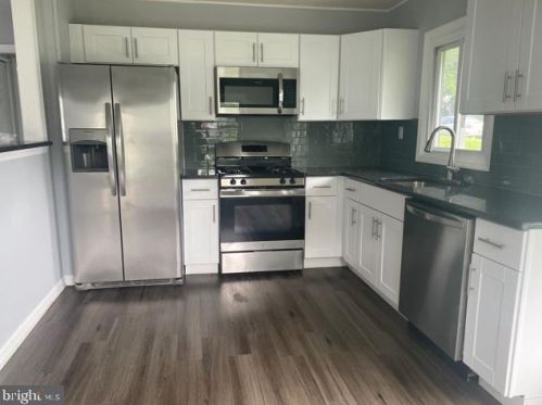 49 Pastoral Ln, Willingboro, NJ 08046-2656