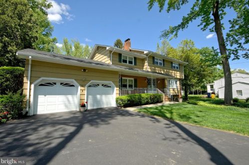 94 Texas Ave, Trenton, NJ 08648-3752