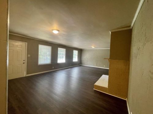 6666 Hwy 42, Rex GA 30273-2210 exterior