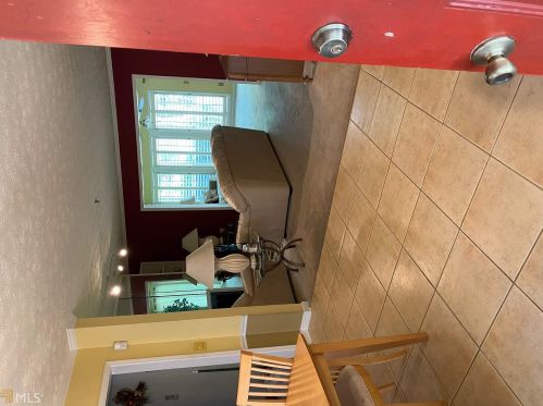 305 Riverview Dr, Marietta, GA 30067-4867