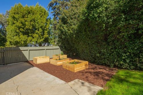 10272 Shadyridge Dr, Santa Ana CA  92705-1567 exterior