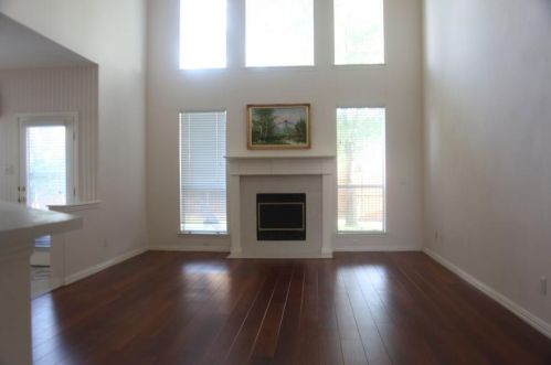 4416 Vanderpool Dr, Plano TX  75024-3870 exterior