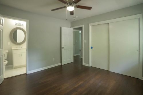 1733 Holly Ln, Atlanta GA  30329-3523 exterior