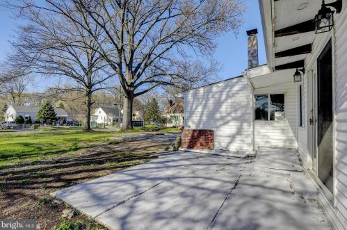47 Ribsam St, Trenton NJ  08619-3627 exterior
