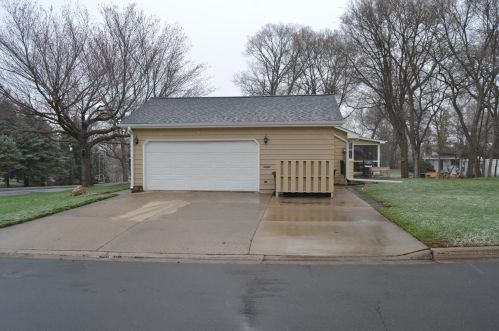 235 Lake St, Cedar Mills, MN 55350-2381